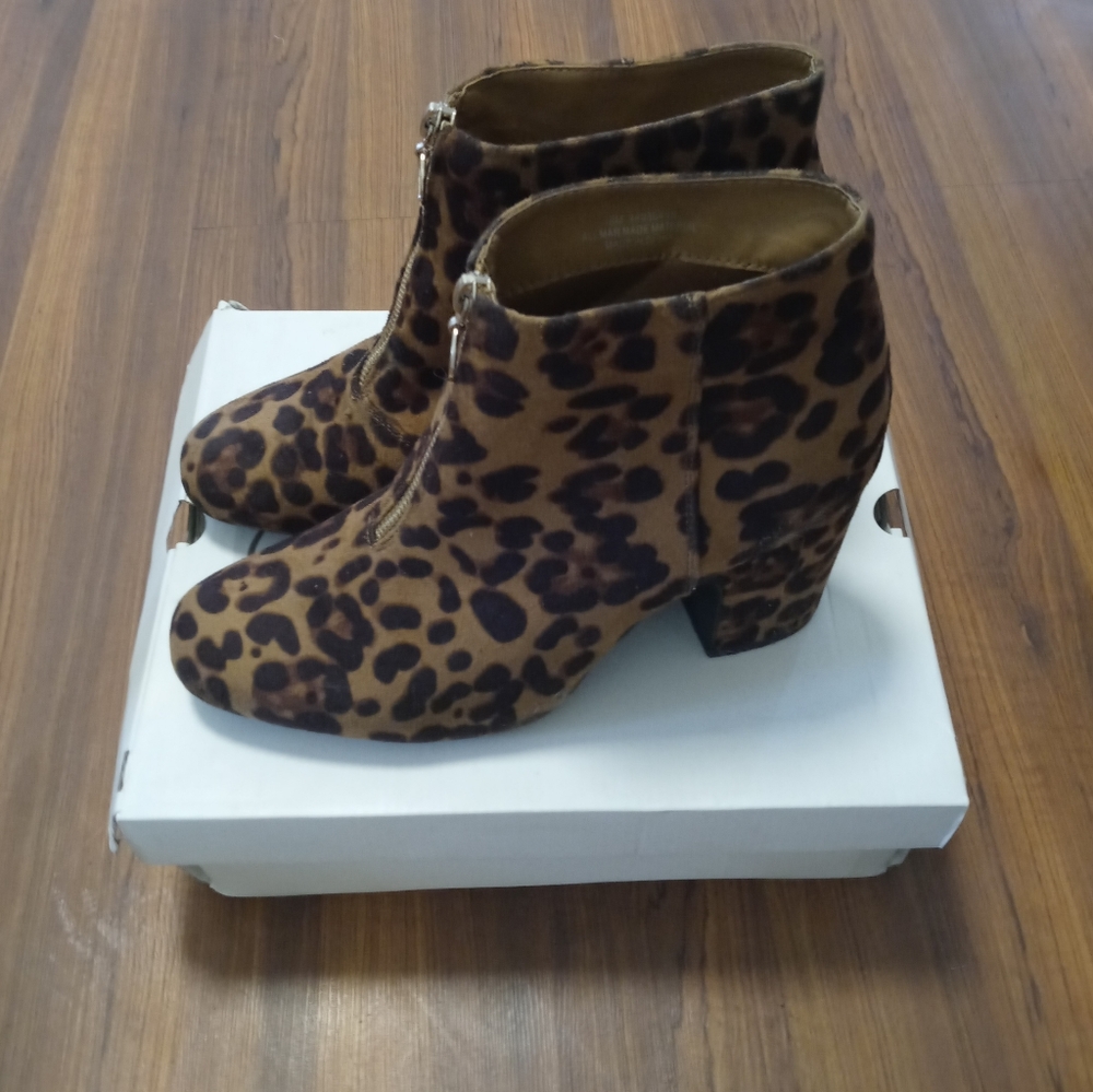 Booties - Picture 2 of 4